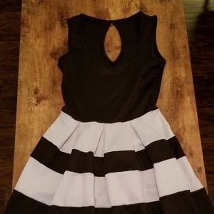 doll style short dress black and white